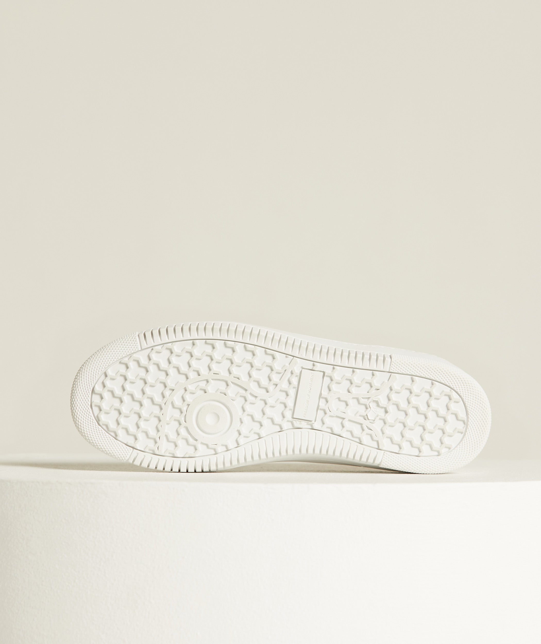 FOM Mens Tekkie - Snow