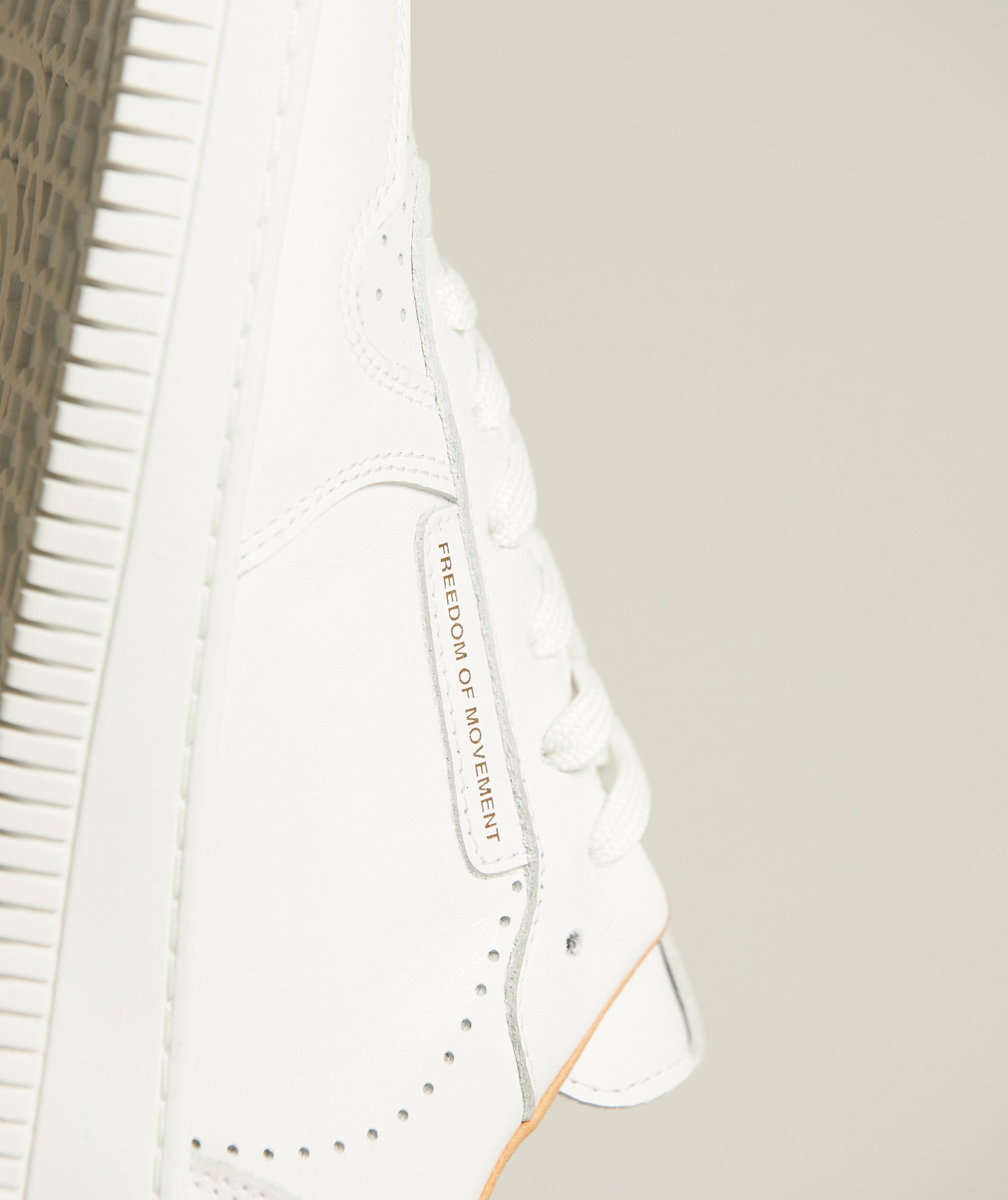 FOM Ladies Tekkie - Snow