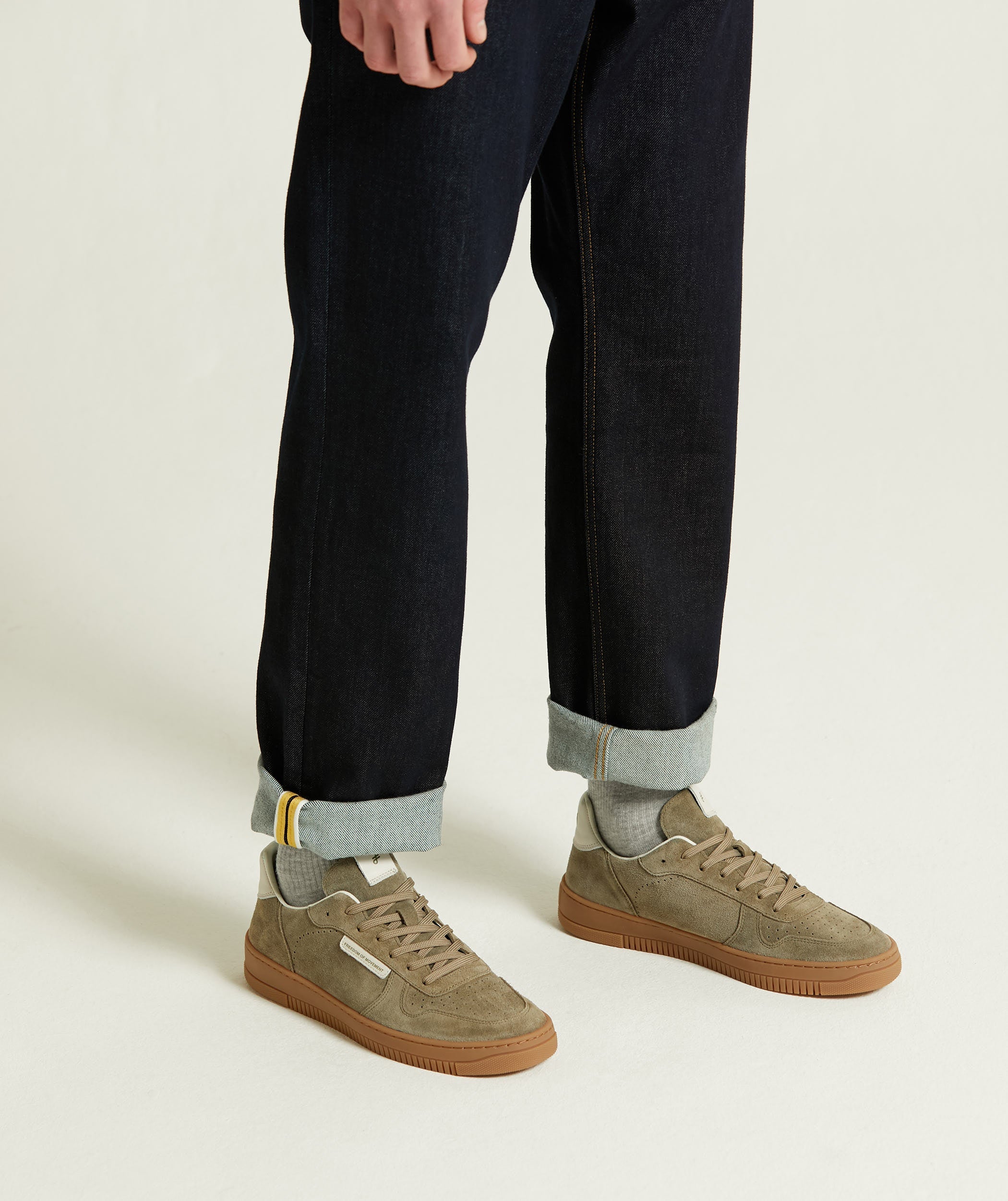 FOM Mens Tekkie - Truffle