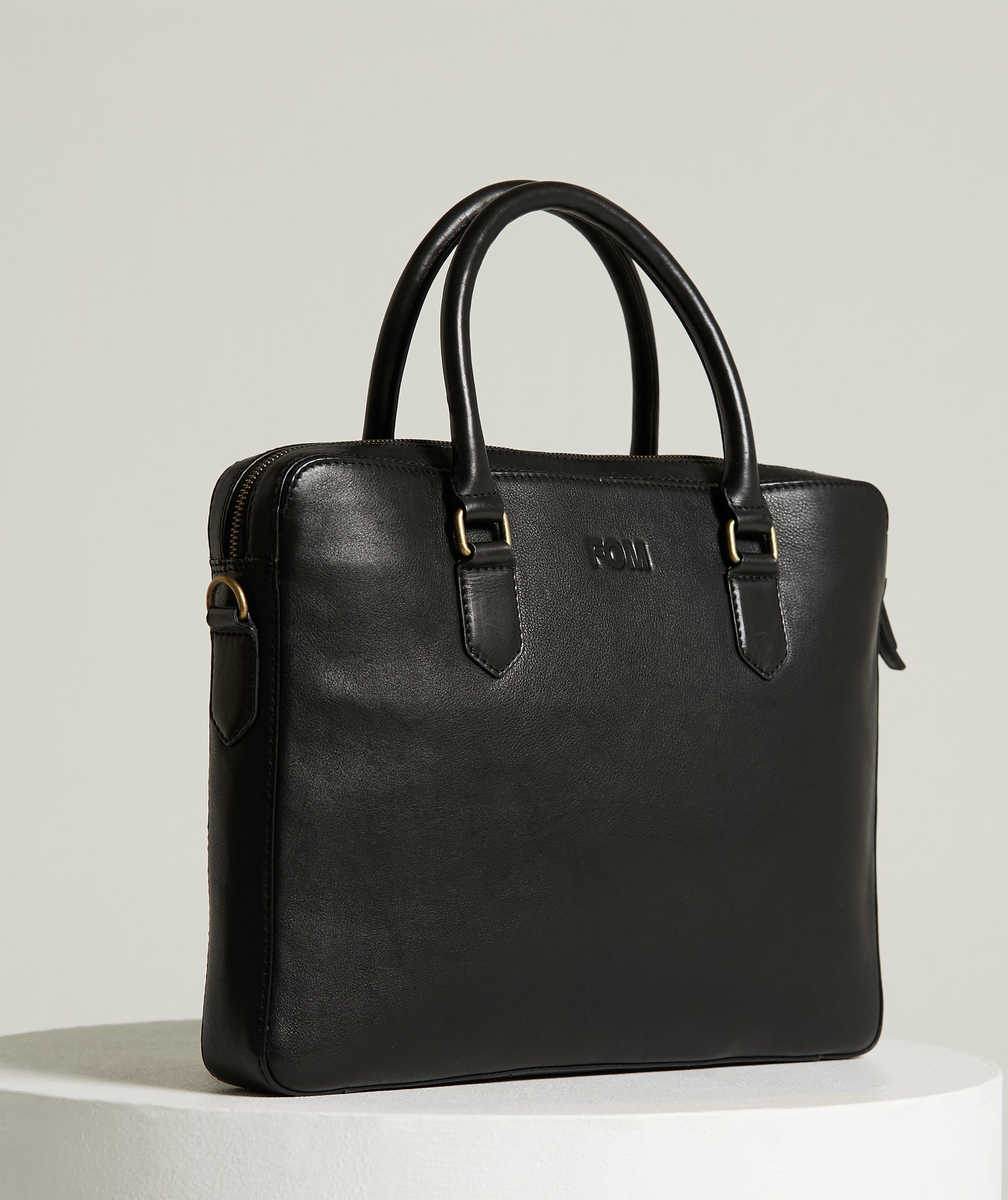 FOM Elliot - Pebble Black
