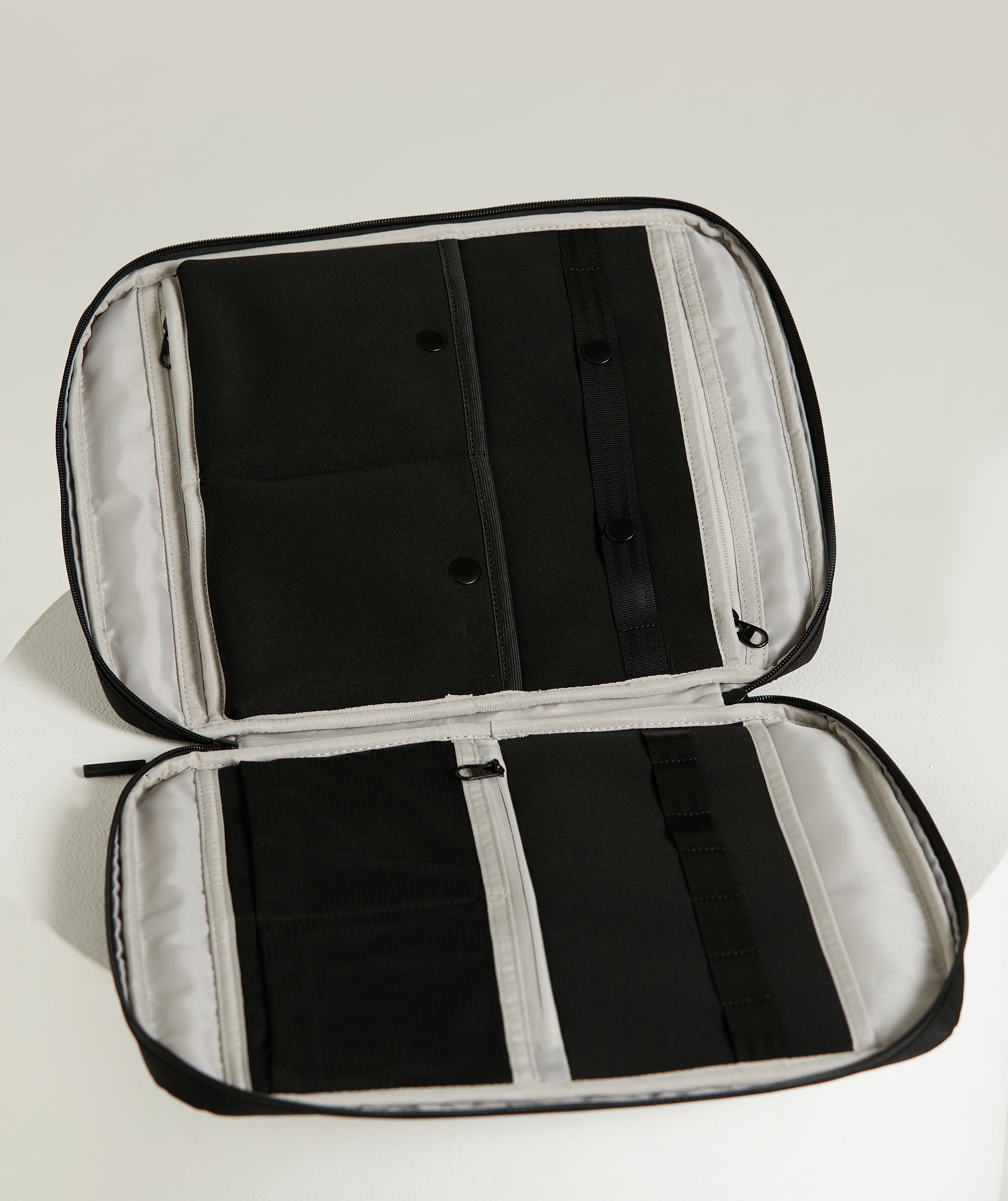 FOM Laptop Organiser - Black
