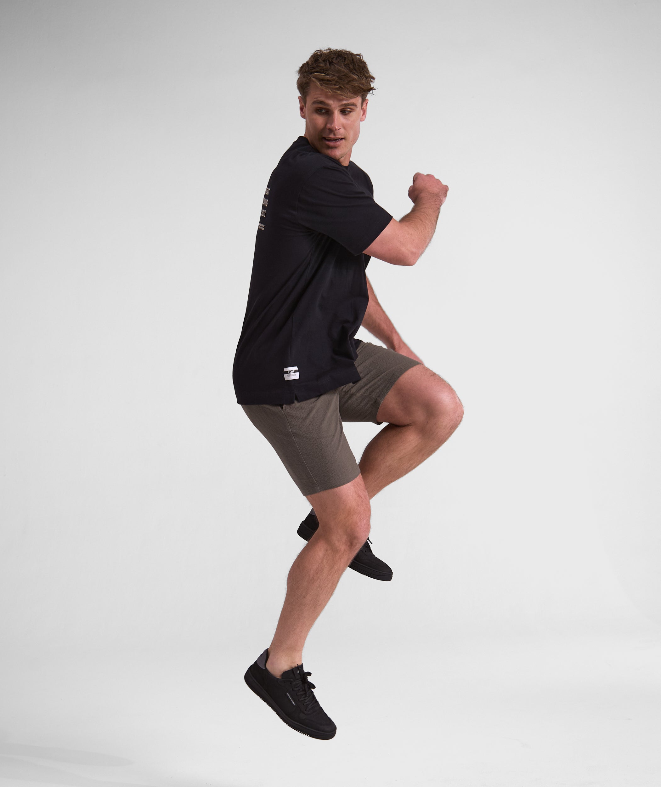 FOM Mens Tekkie - Black Slate