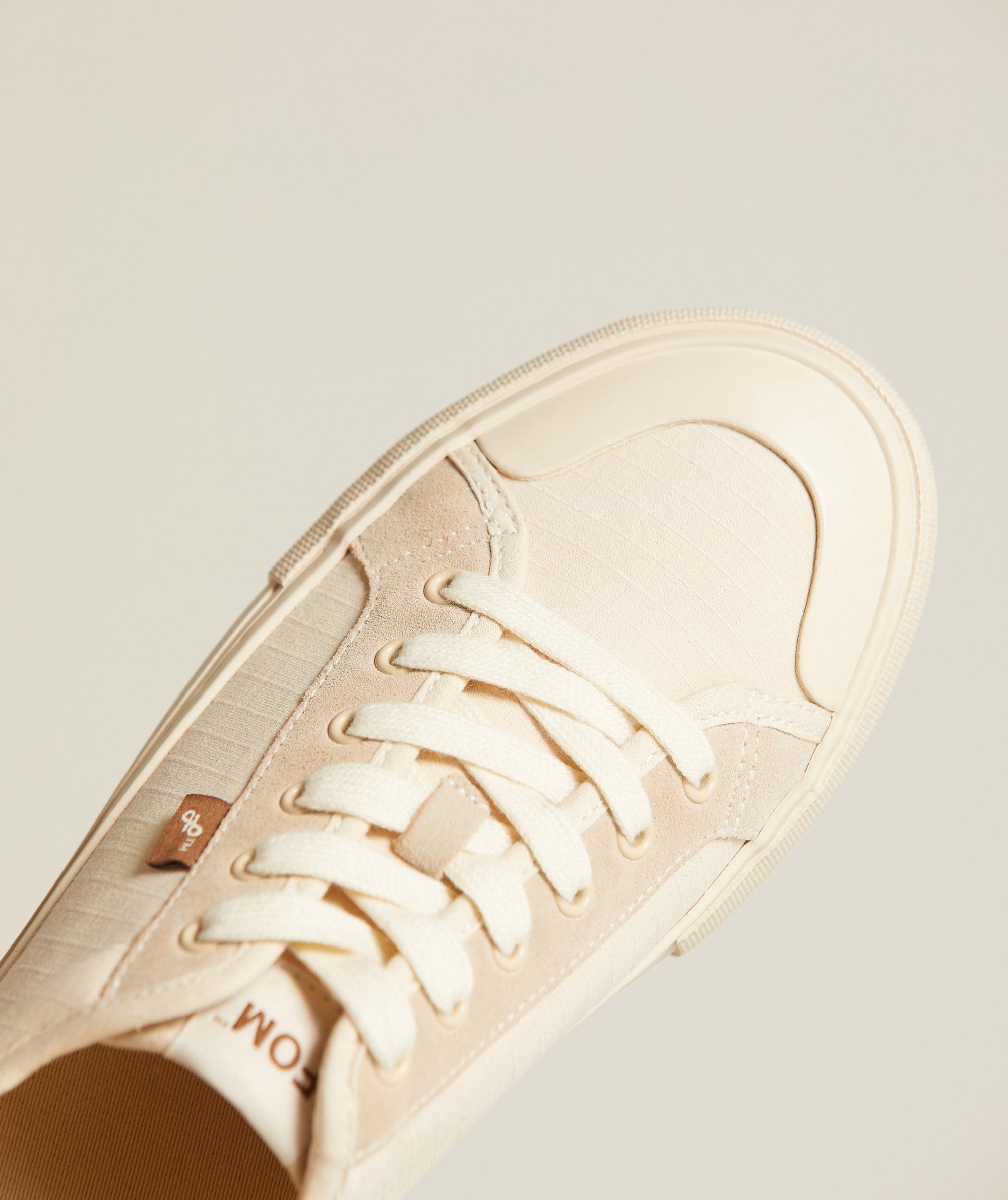 FOM Ladies Kicks - Almond