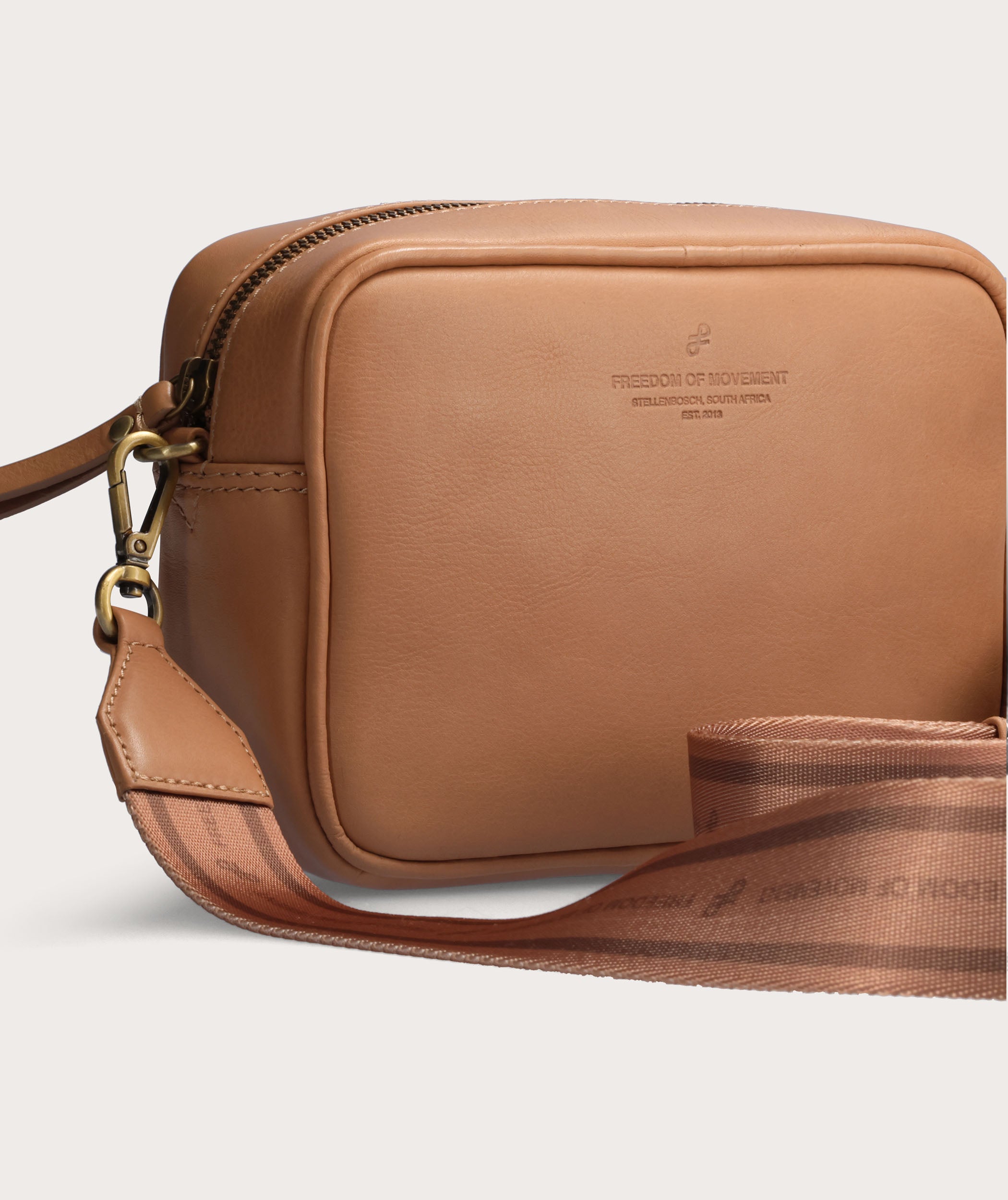 FOM Block Betty Nude