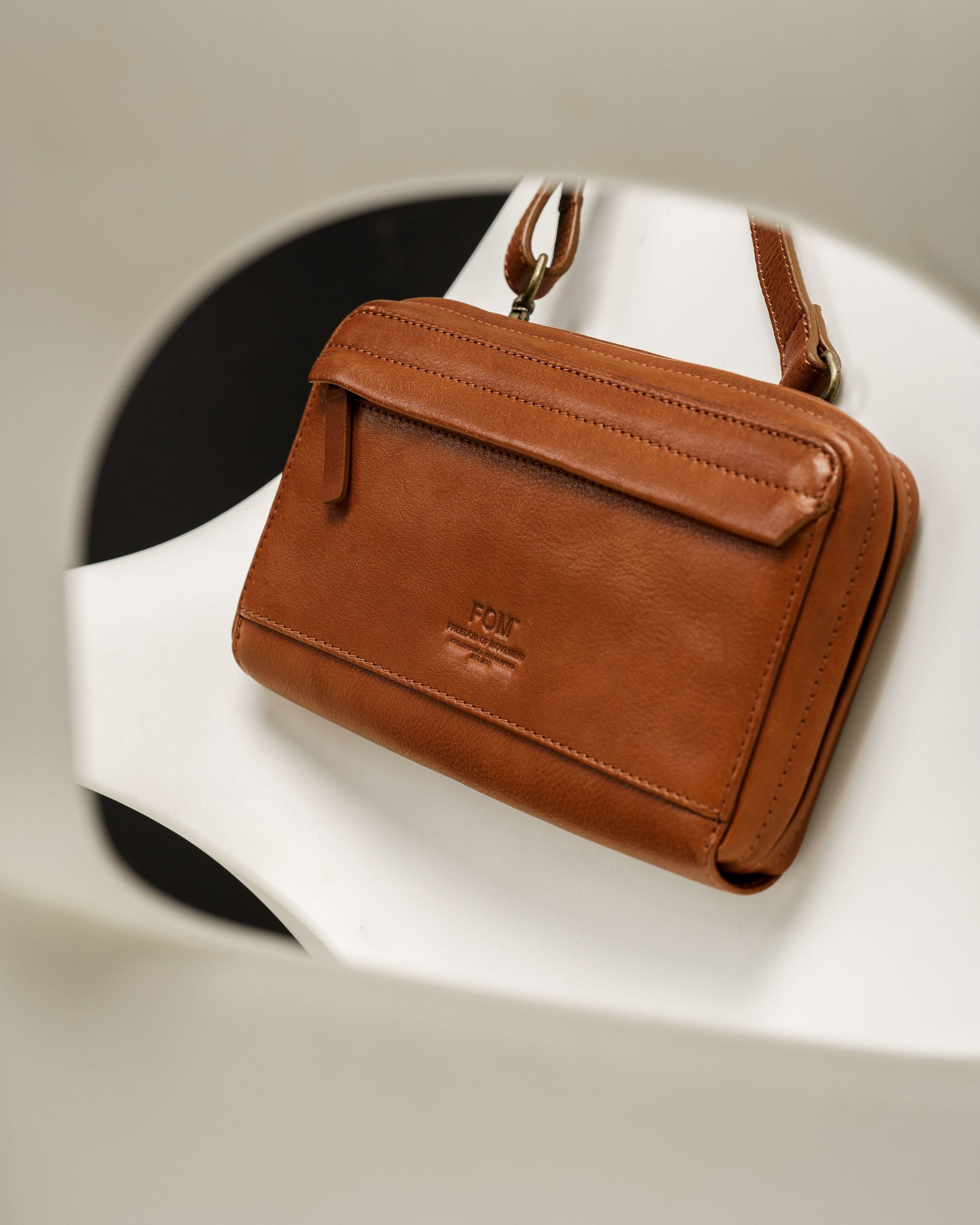 FOM Crossbody Wallet - Pecan