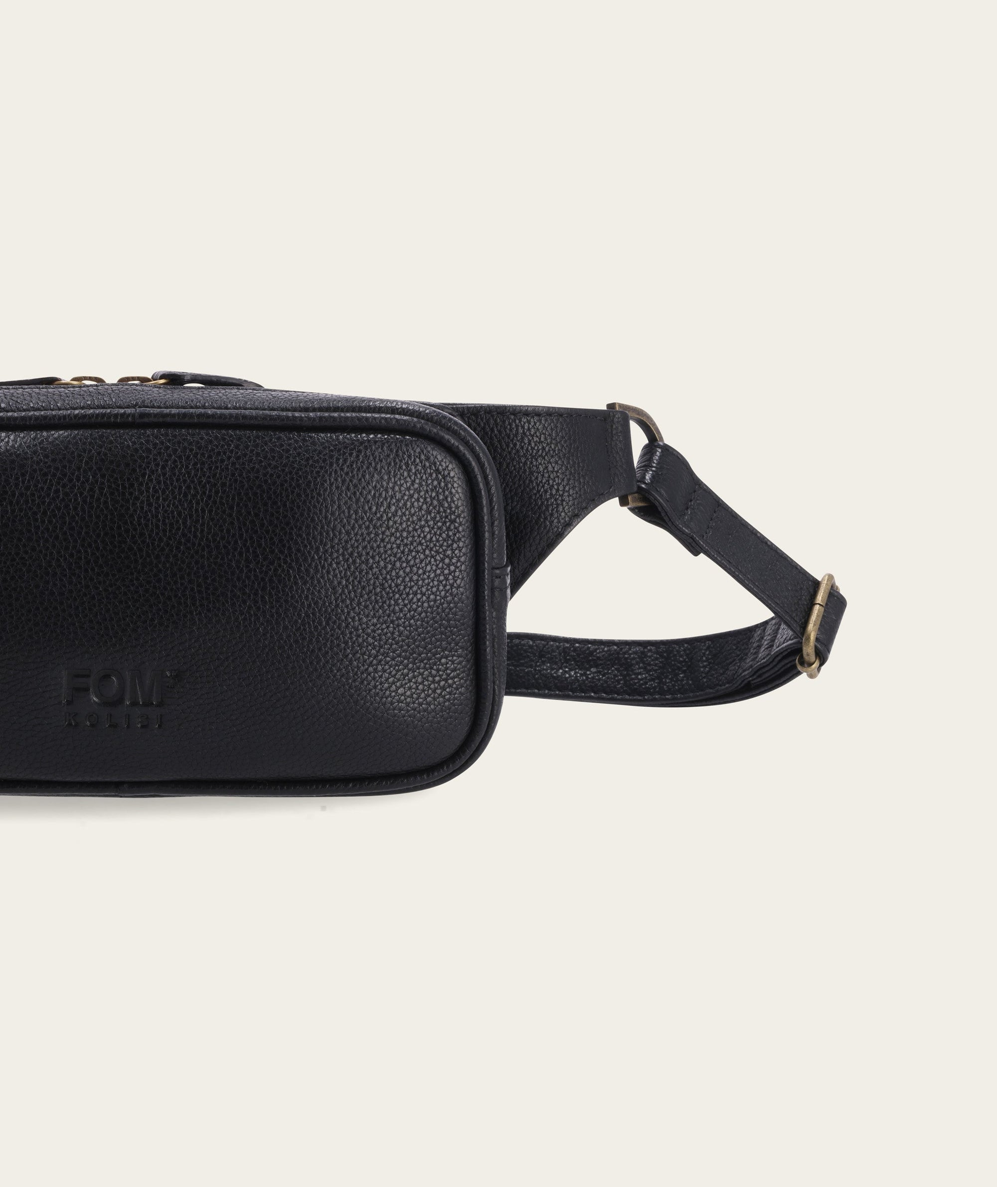 FOM Atlas - Pebble Black