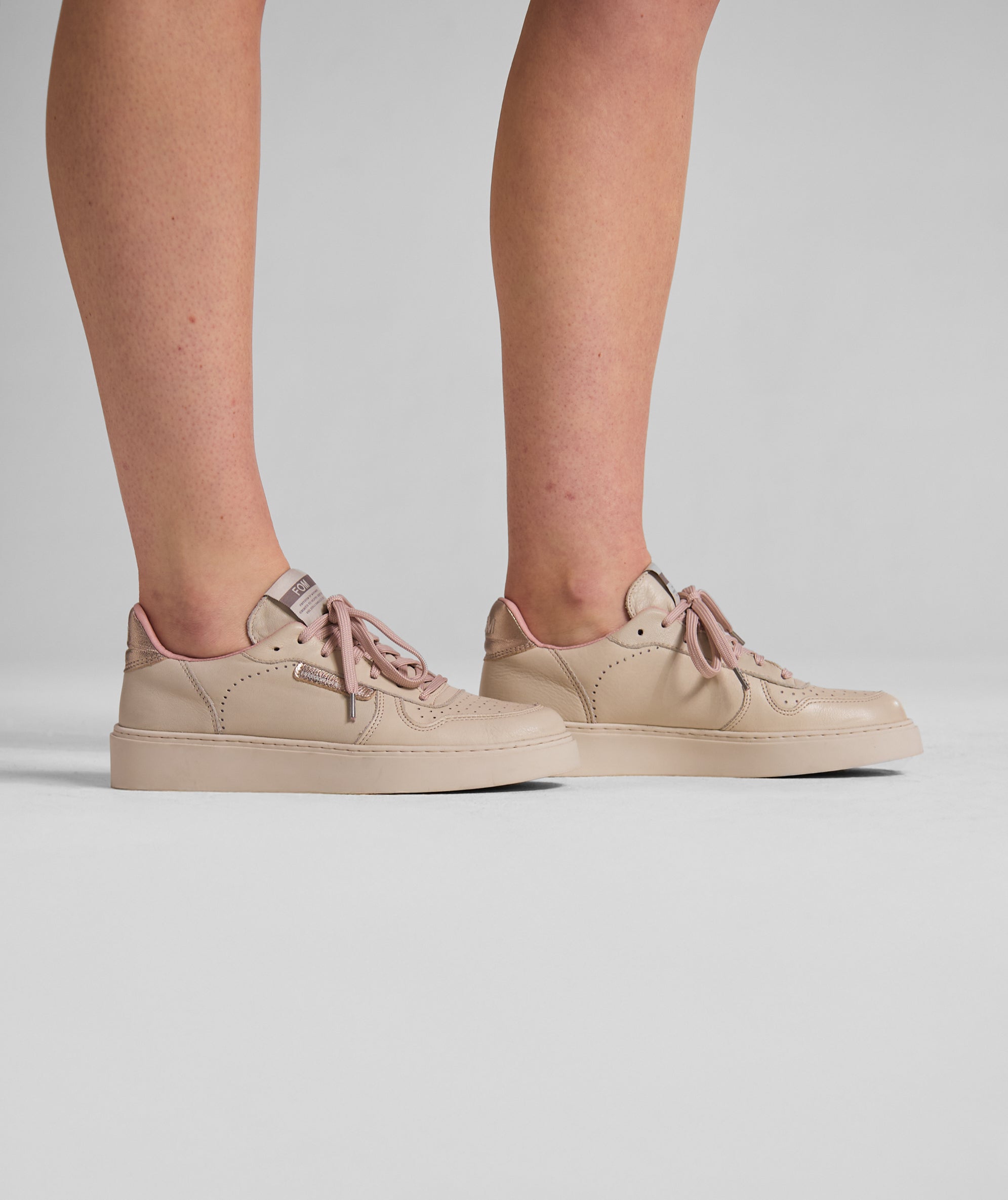FOM Ladies Tekkie - Shimmer
