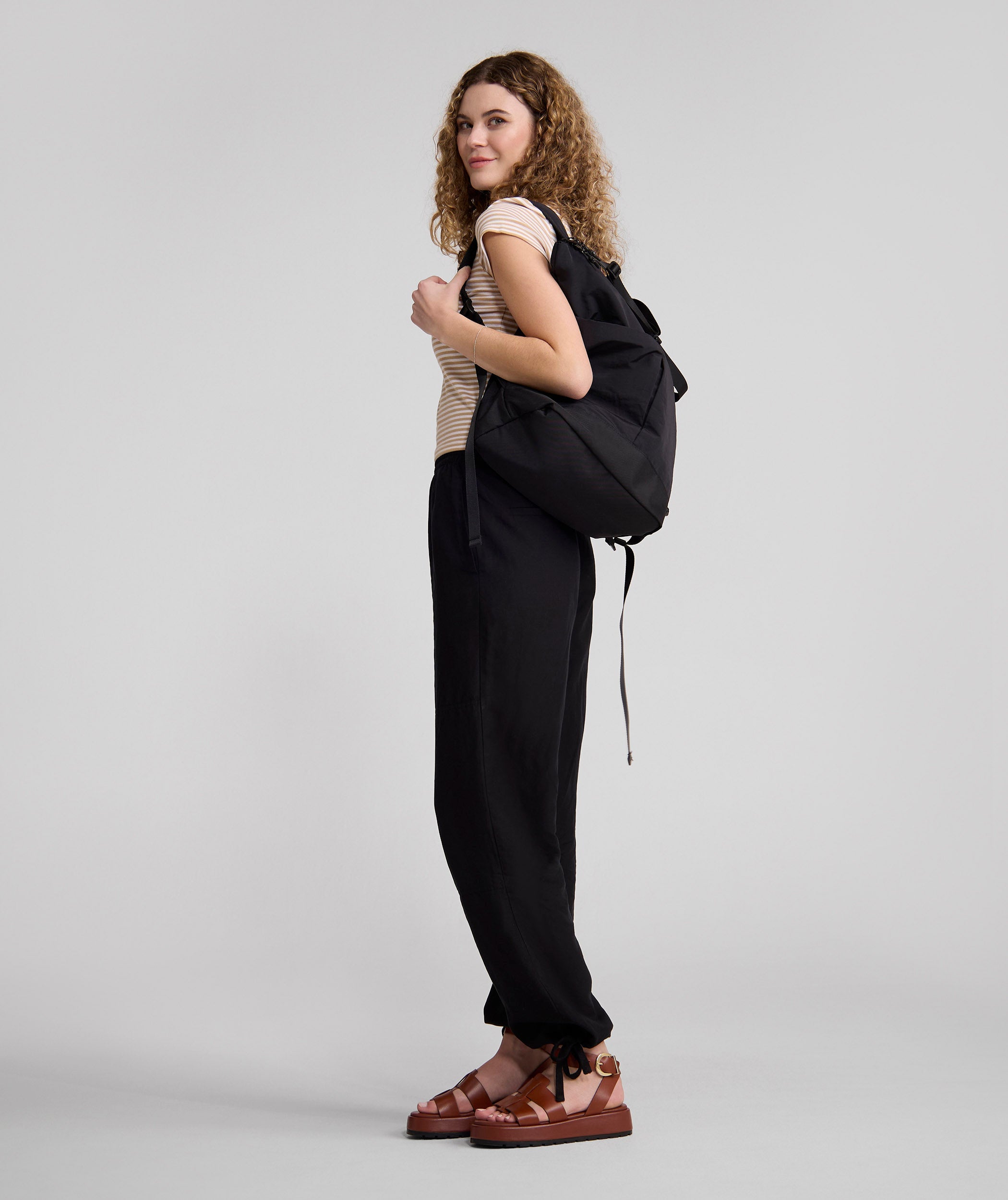 FOM Traverse Tote - Black