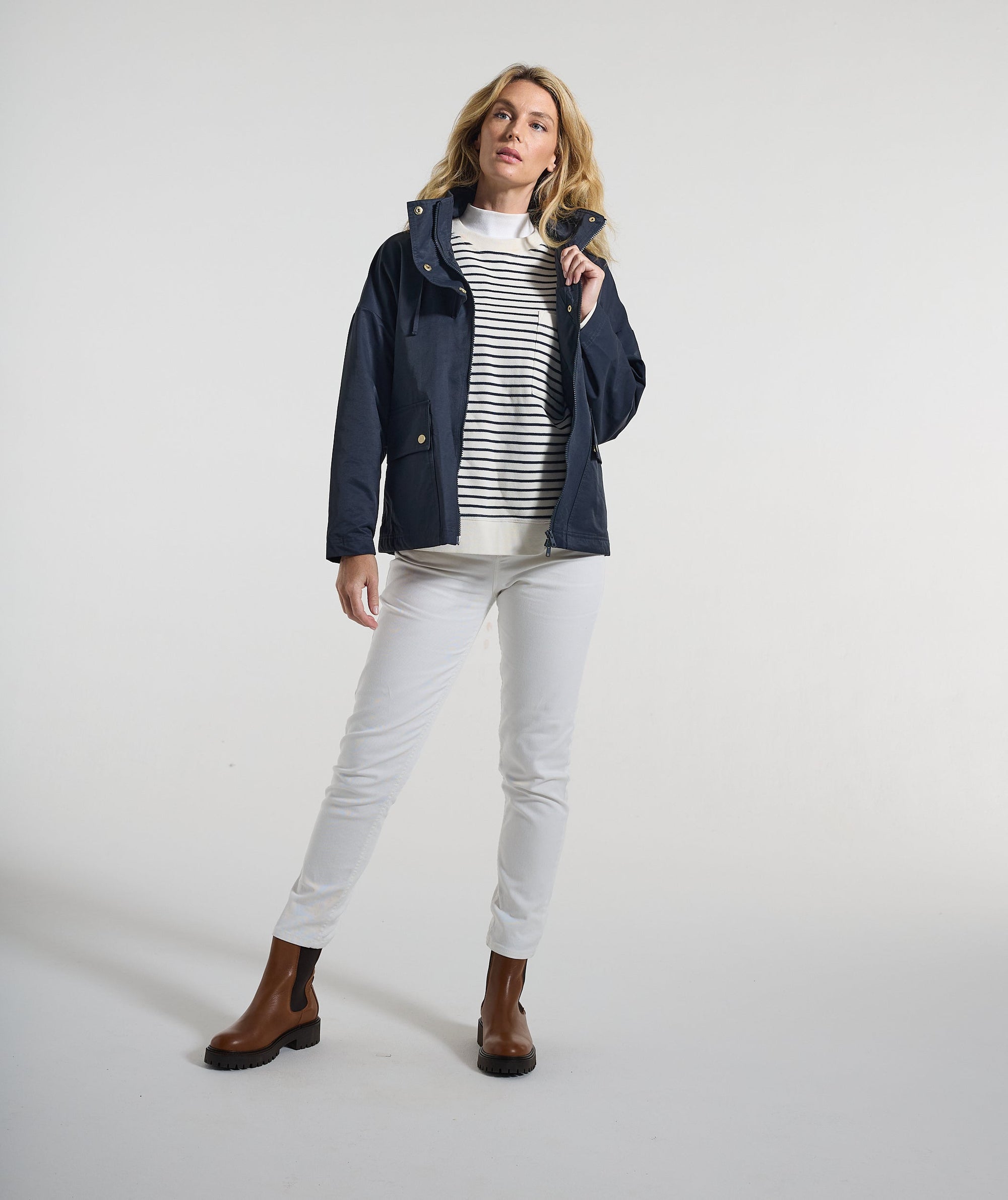Ladies Skinny-ish Denim Jean - Ecru