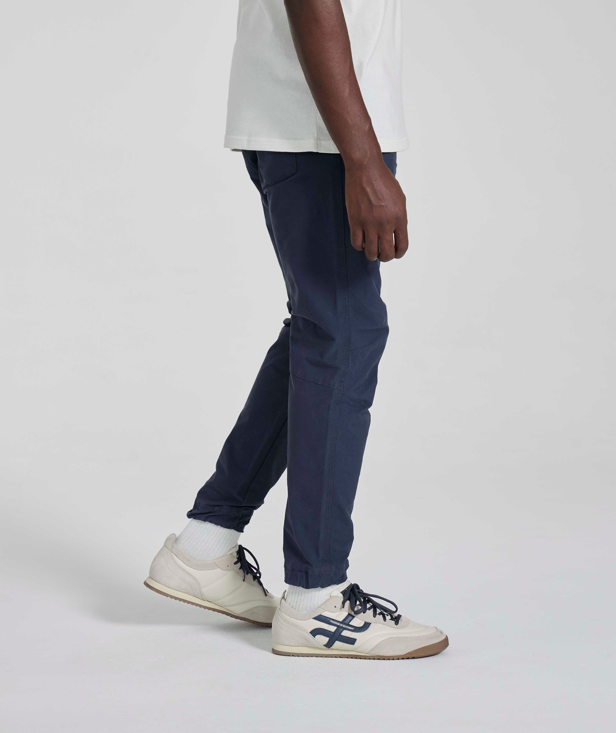 Mens FreeMotion Joggers - Blue