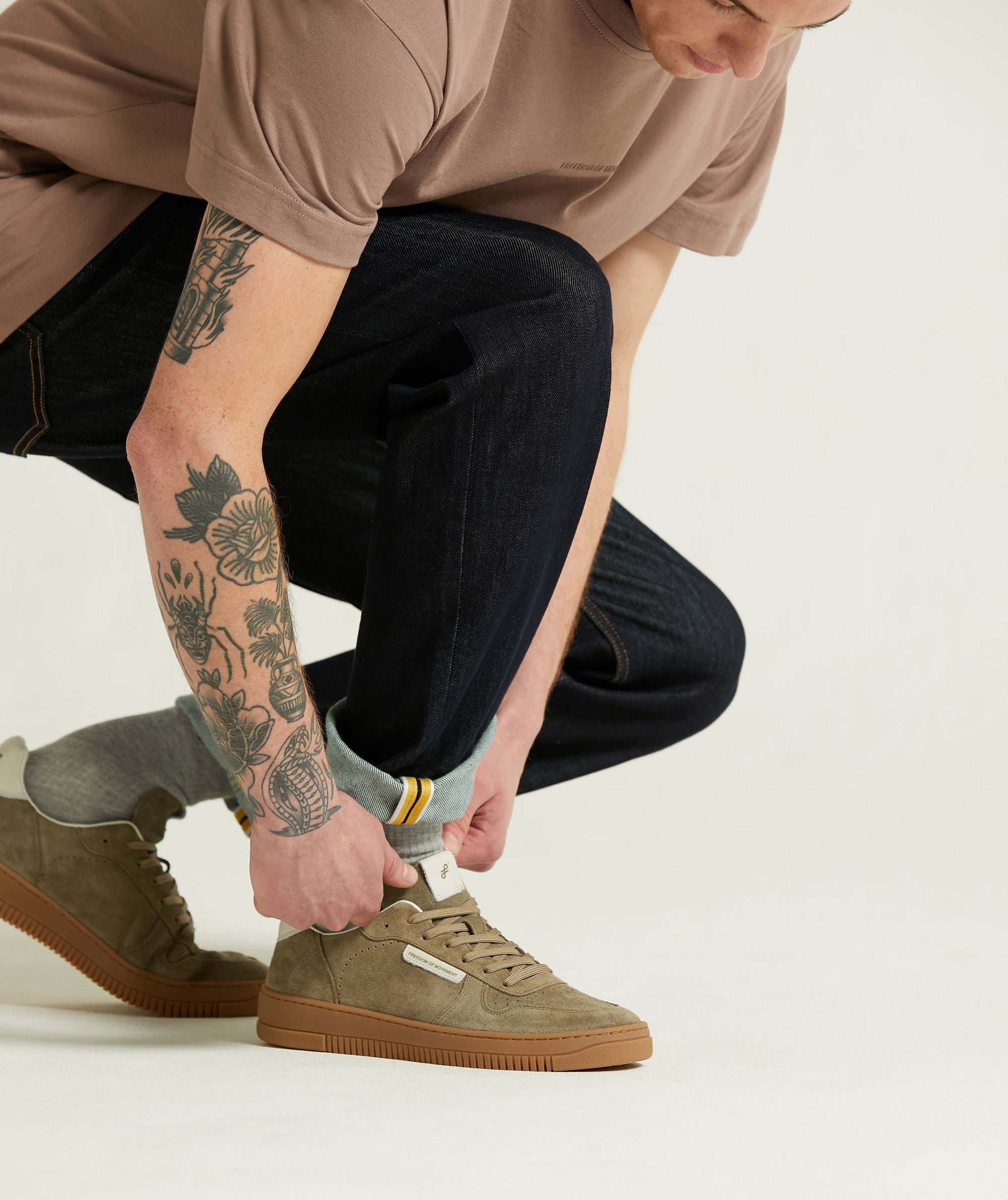 FOM Mens Tekkie -  Truffle
