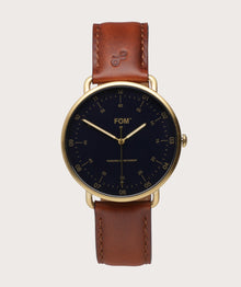 Pilot Navy/ Brushed Gold - Tobacco (42mm)