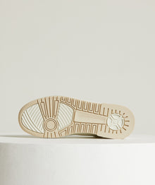 FOM Mens Courts - Hazel