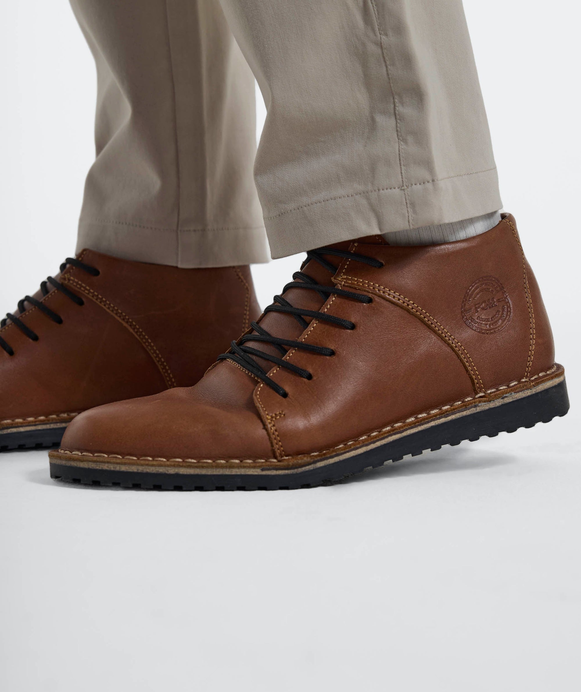 FOM Vellies Standard - Saddle Tan
